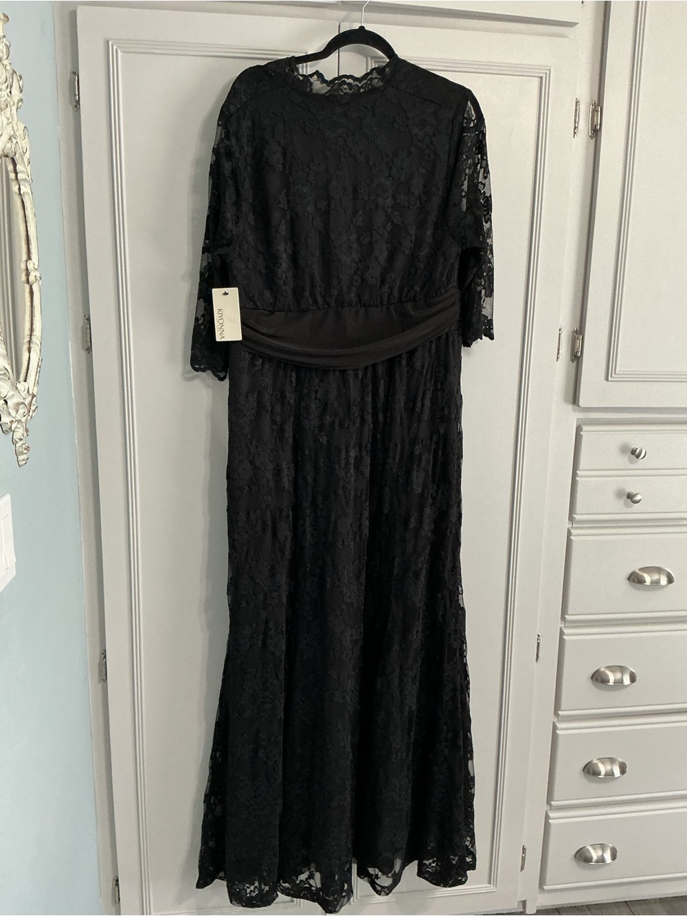 NWT KIYONNA Screen Siren Lace Gown in Black 2x - Picture 4 of 15